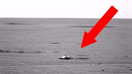 3862641-photograph-ufo-marsffff-taken-nasa-s-rover-989453